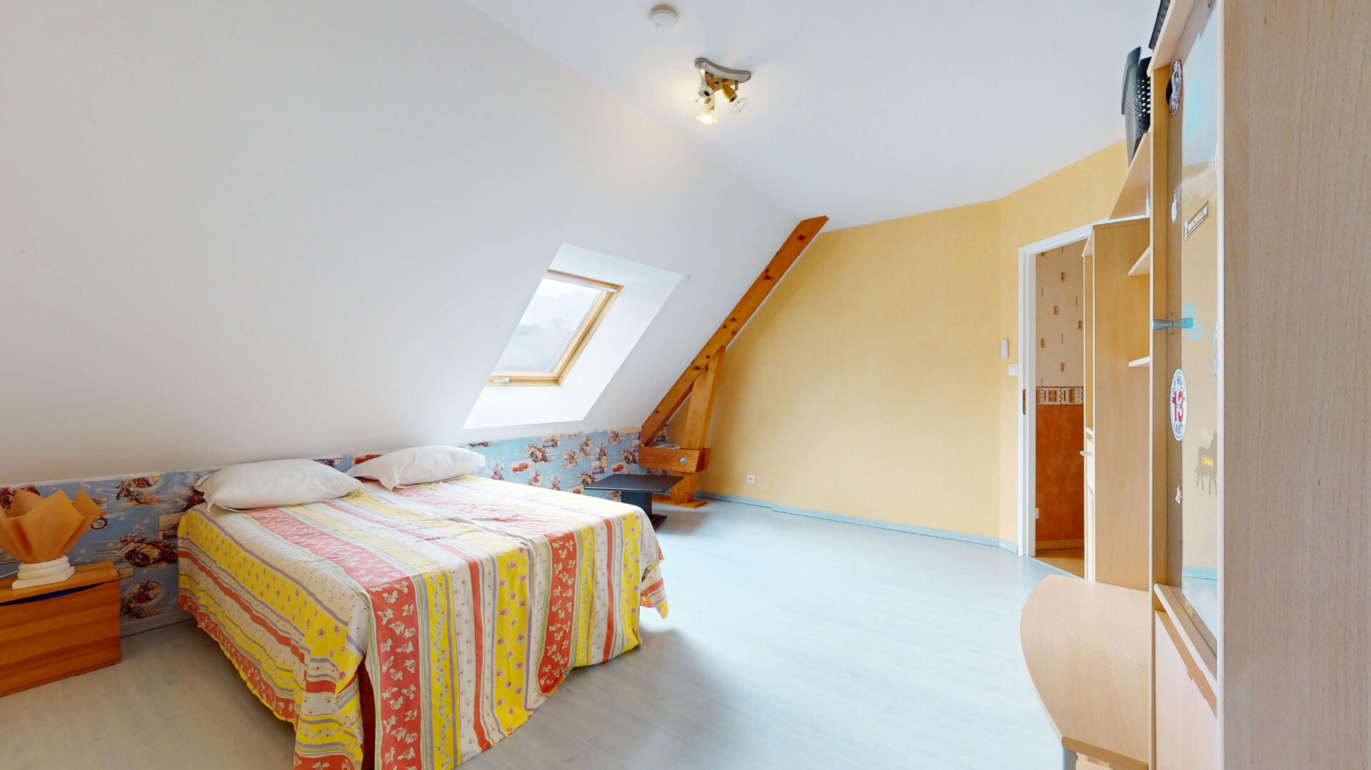 maison 181.19m² CHAUX LA LOTIERE - photo 9