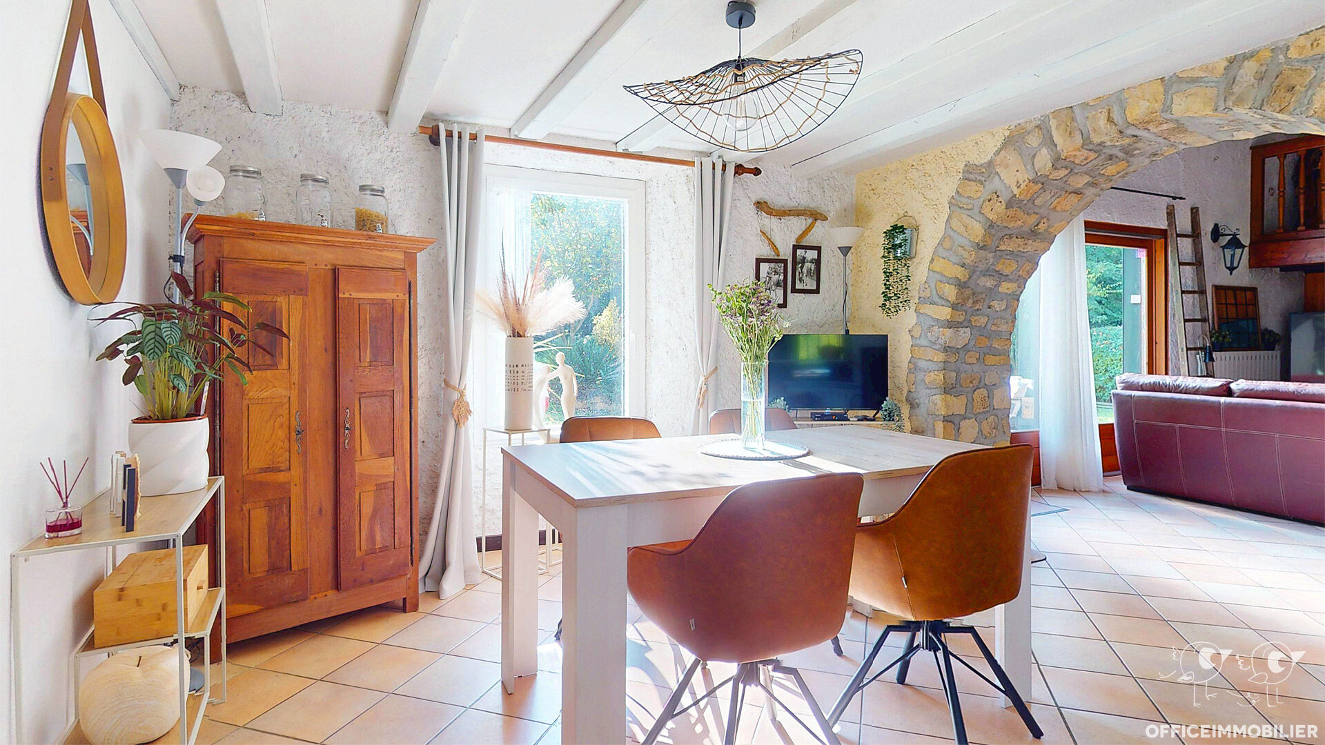 maison 250m² VORGES LES PINS - photo 1