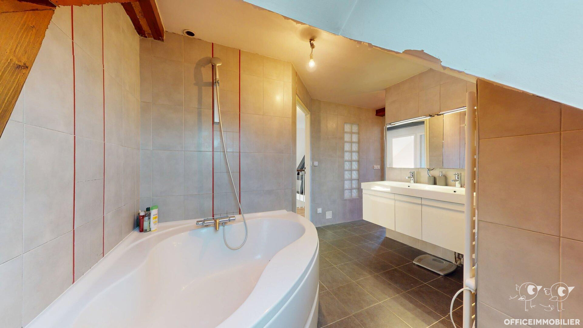 maison 154.09m² VERCEL VILLEDIEU LE CAMP - photo 6