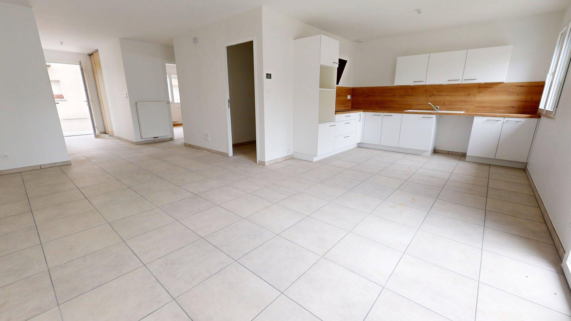 appartement 80m² ECOLE VALENTIN - photo 1