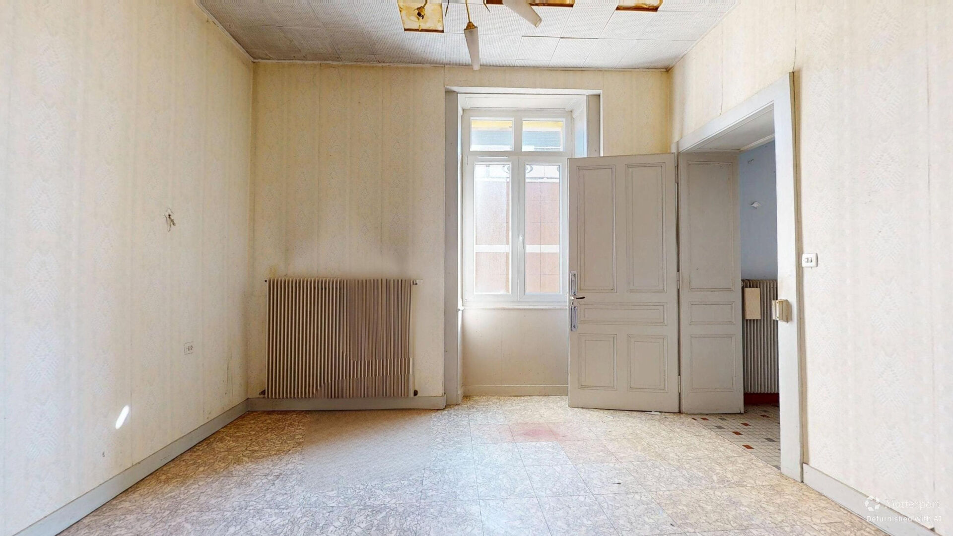 Photo Premier étage  T3 de 81 m² avec balcon  Pontarlier Centre Ville image 5/6