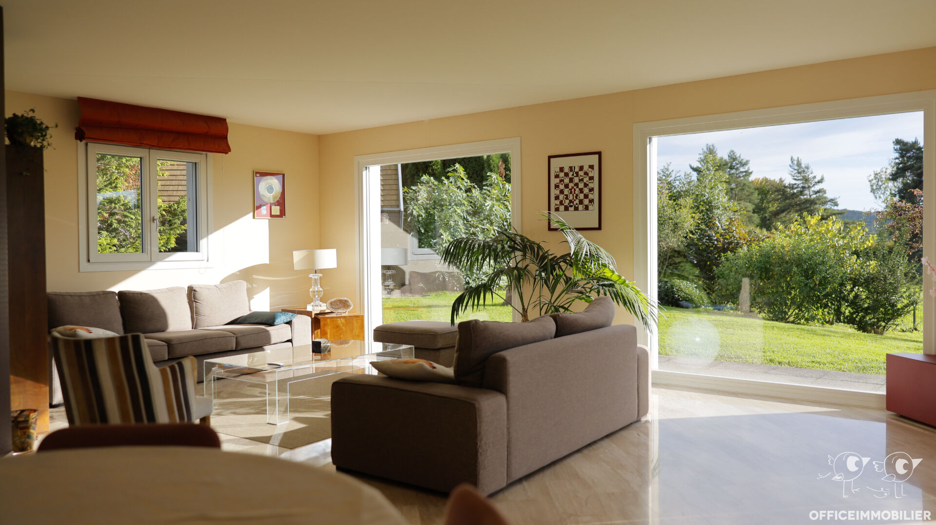 Photo EPEUGNEY - MAISON AUX FINITIONS SOIGNEES DE 240M² SUR 23 ARES image 6/6