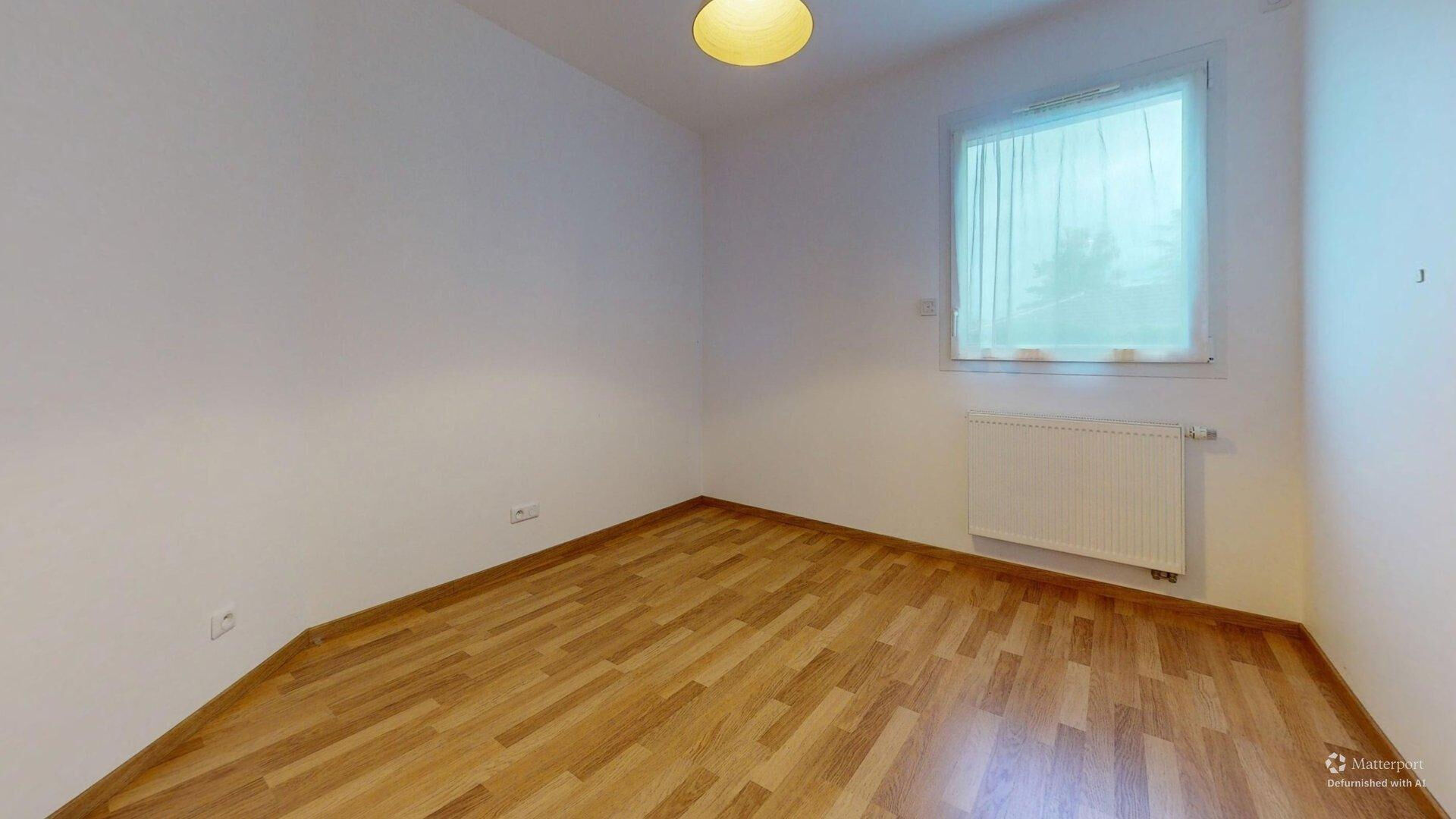 maison 97m² MONTFERRAND LE CHATEAU - photo 6