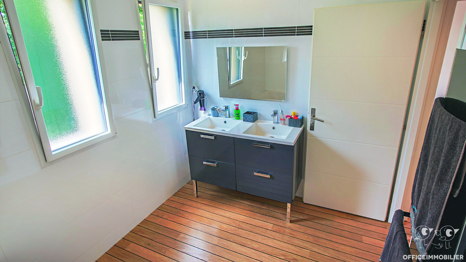 maison 160.22m² FERRIERES LES BOIS - photo 12