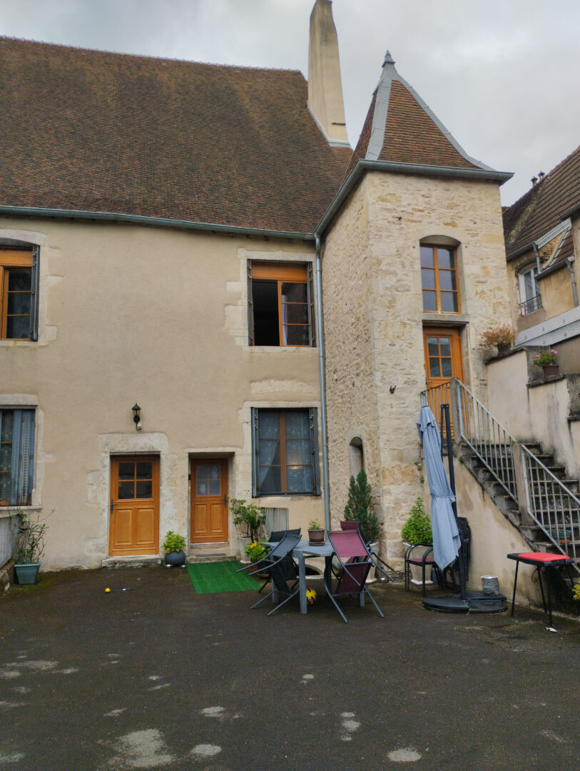 maison 230m² PESMES - photo 1