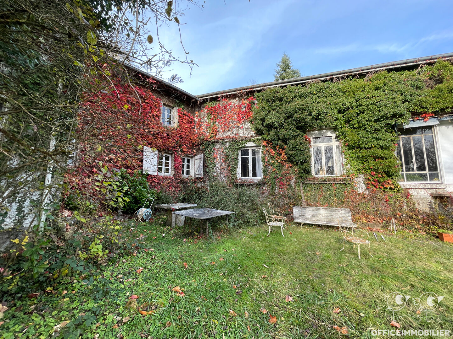 maison 302m² PUGEY - photo 1