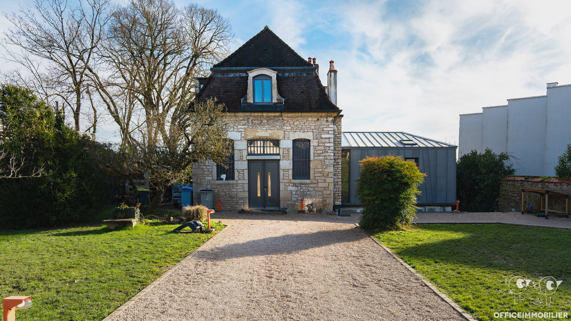 maison 233m² DOLE - photo 3