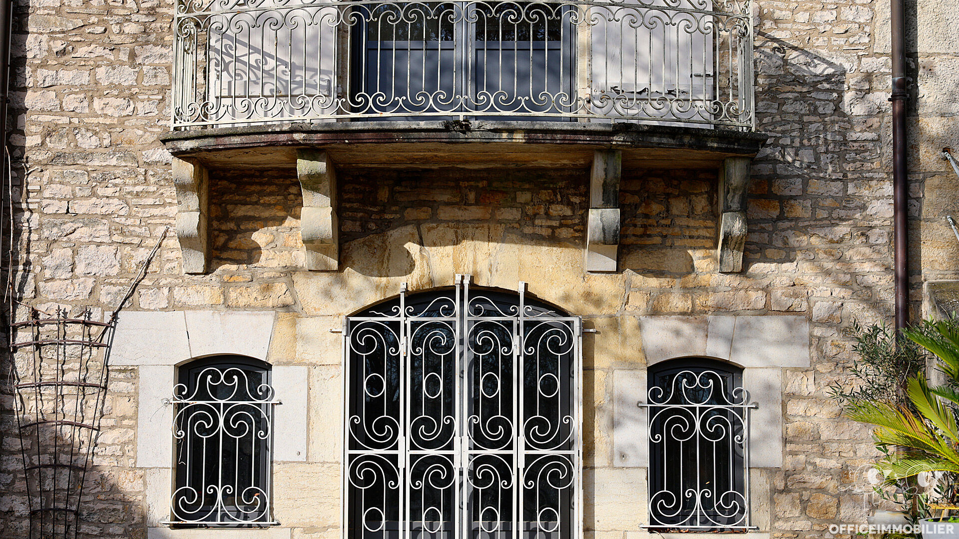 maison 233m² DOLE - photo 5