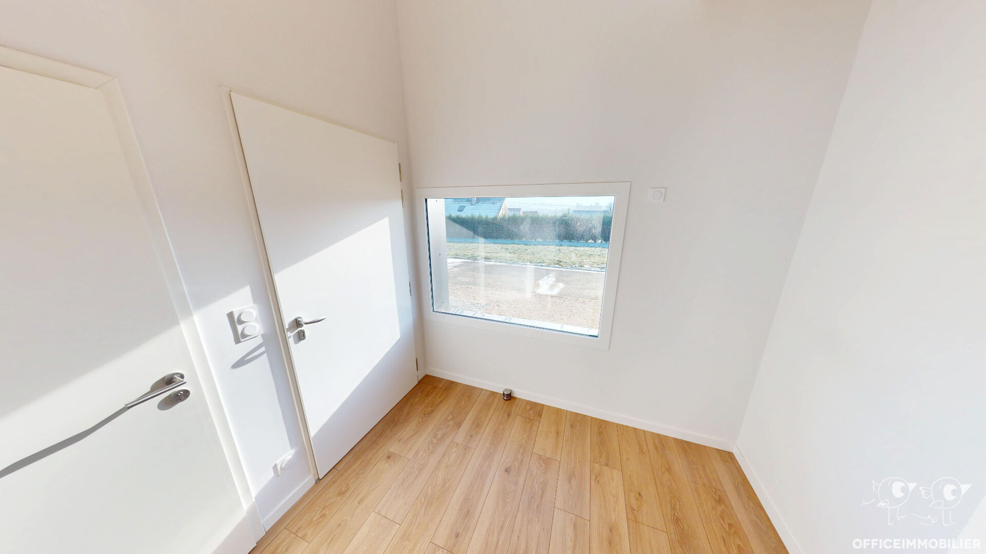 maison 140m² GENEUILLE - photo 4