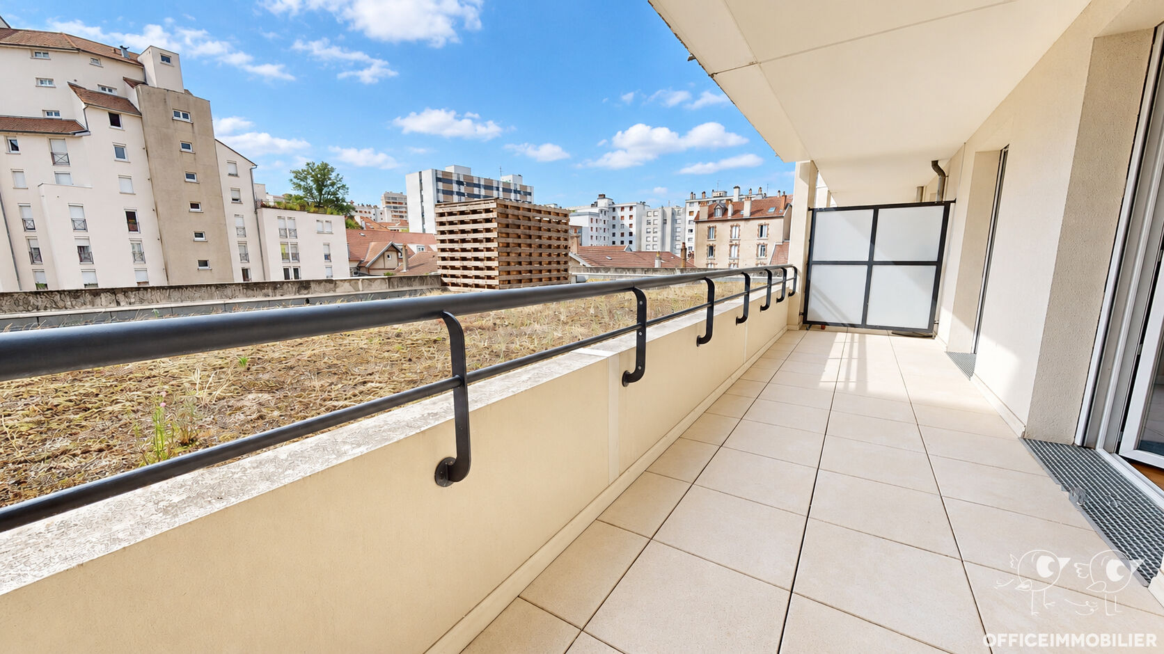 appartement 71m² BESANCON - photo 2