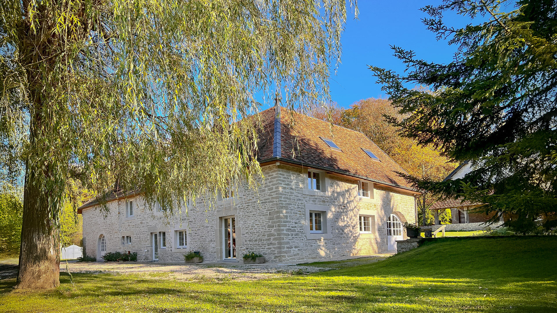 maison 432m² MARCHAUX CHAUDEFONTAINE - photo 1