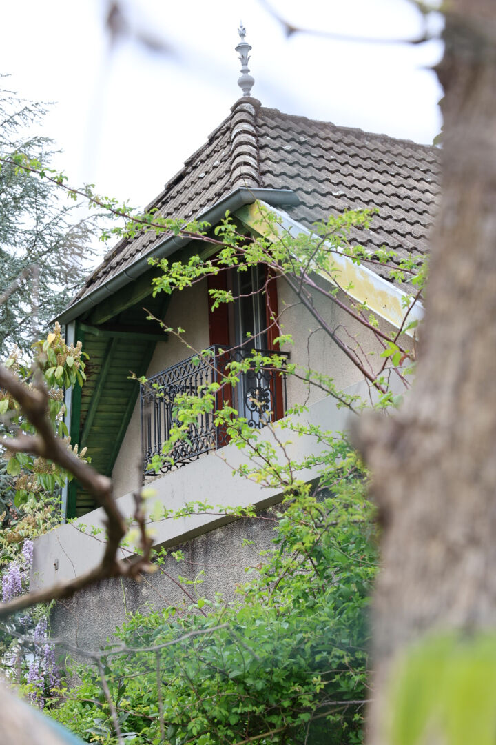 maison 250m² BESANCON - photo 1