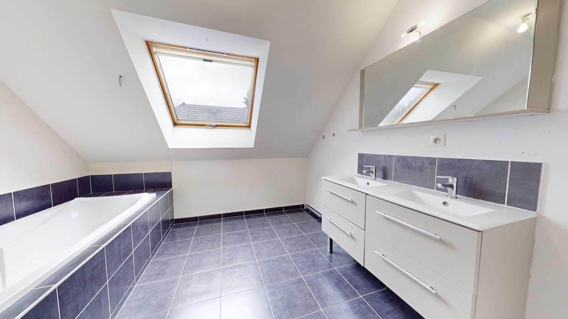 maison 130.85m² BESANCON - photo 8