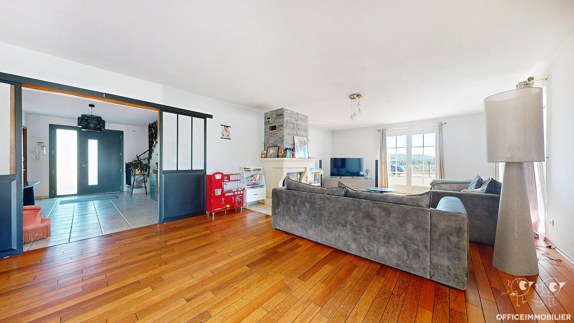 maison 201m² AULX LES CROMARY - photo 8
