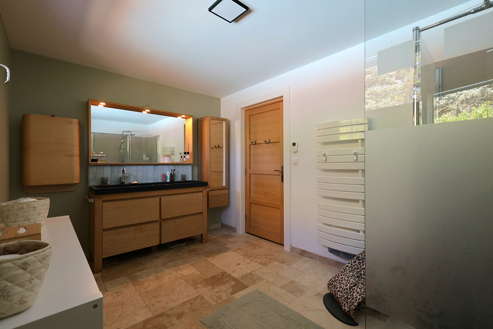 maison 155m² LES AUXONS - photo 15