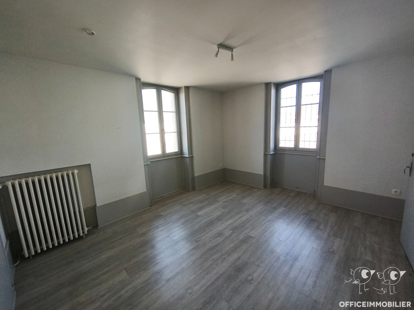 Agence immobilière de OFFICE IMMOBILIER