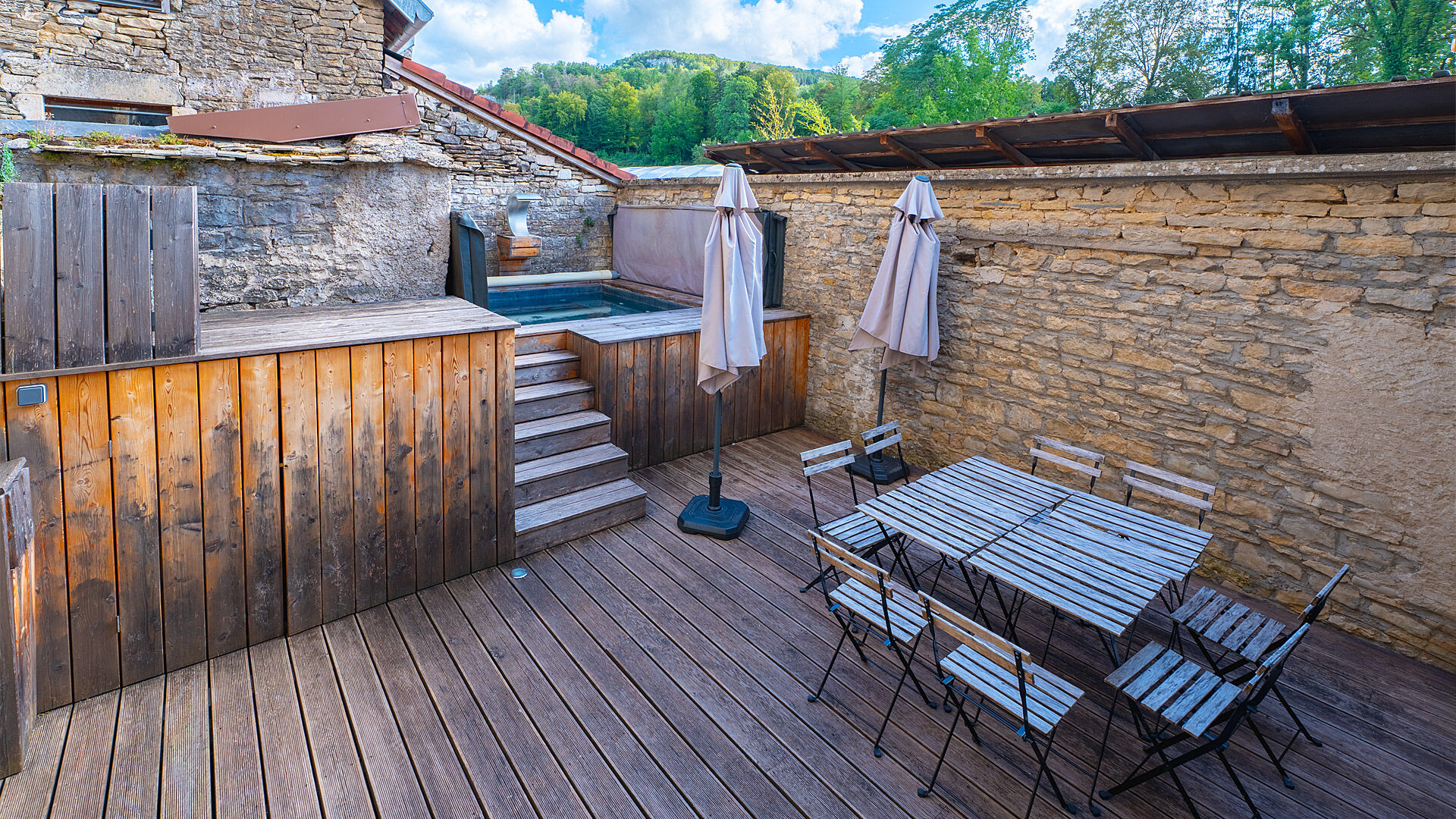 maison 213.05m² ORNANS - photo 5