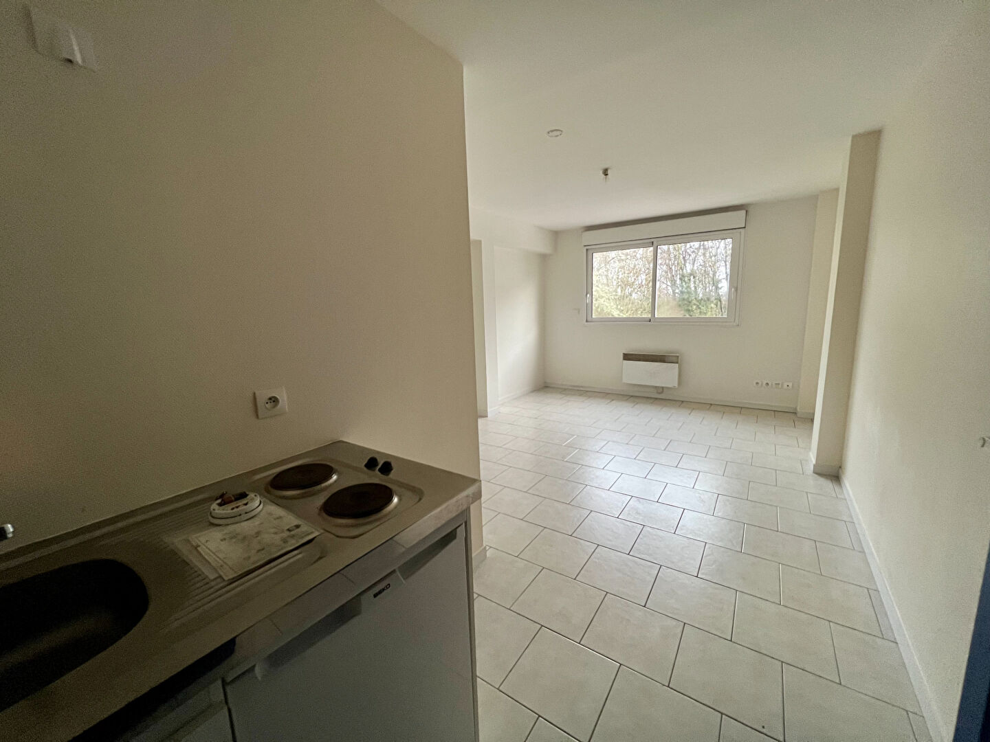 Photo Immeuble à 15 min d'Orléans 400 m2 image 5/5