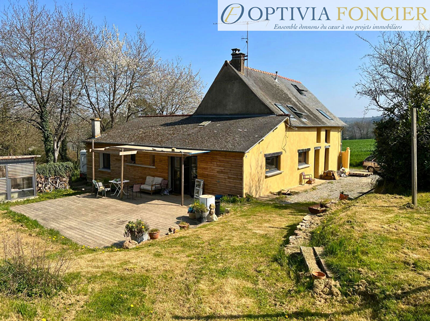 Photo Longère en pierre T6 Guichen 140 m² - 4 980 m² de terrain image 2/6