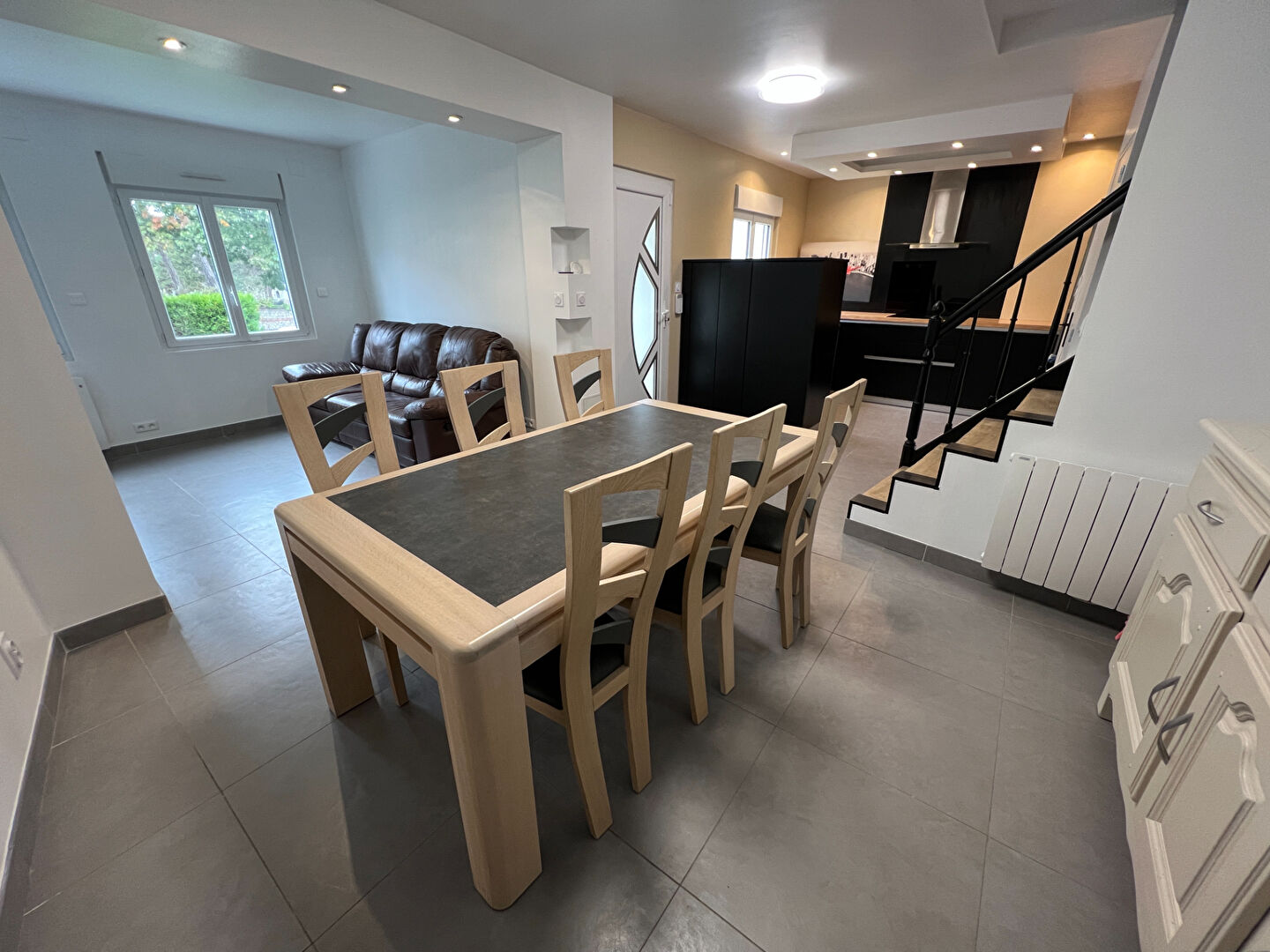 Agence immobilière de AGENCE DE L'ABBAYE / VISIT, NOUS