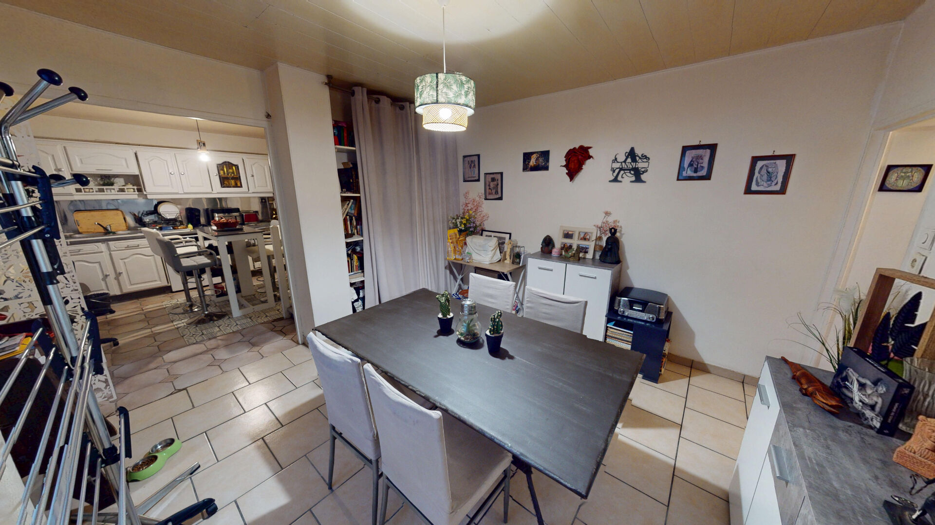 Agence immobilière de AGENCE DE L'ABBAYE / VISIT, NOUS