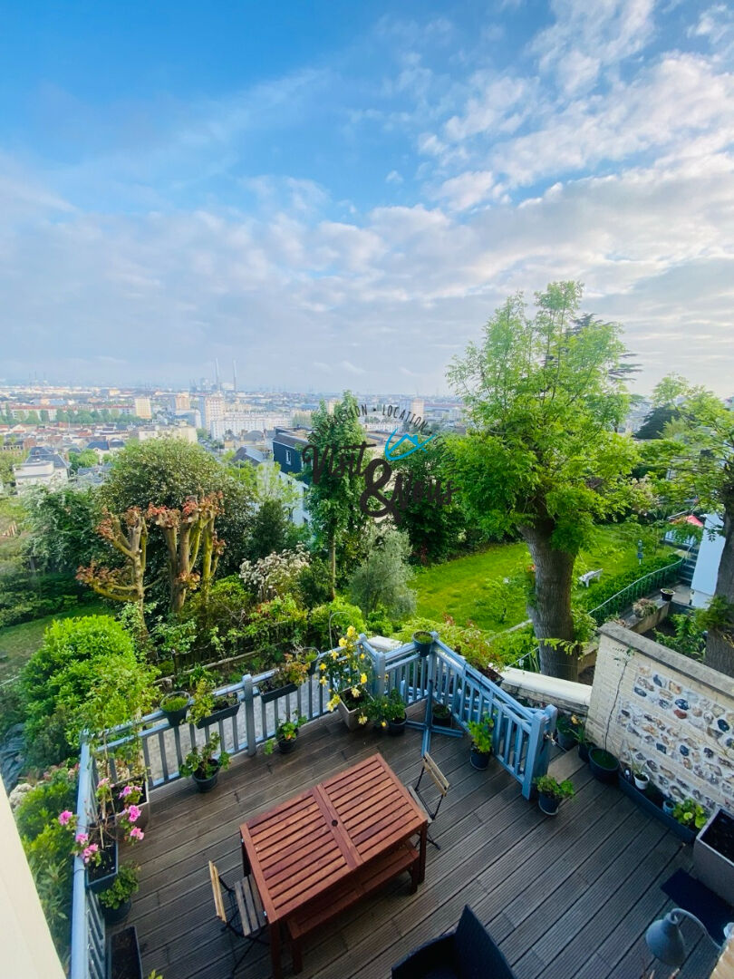 Agence immobilière de AGENCE DE L'ABBAYE / VISIT, NOUS