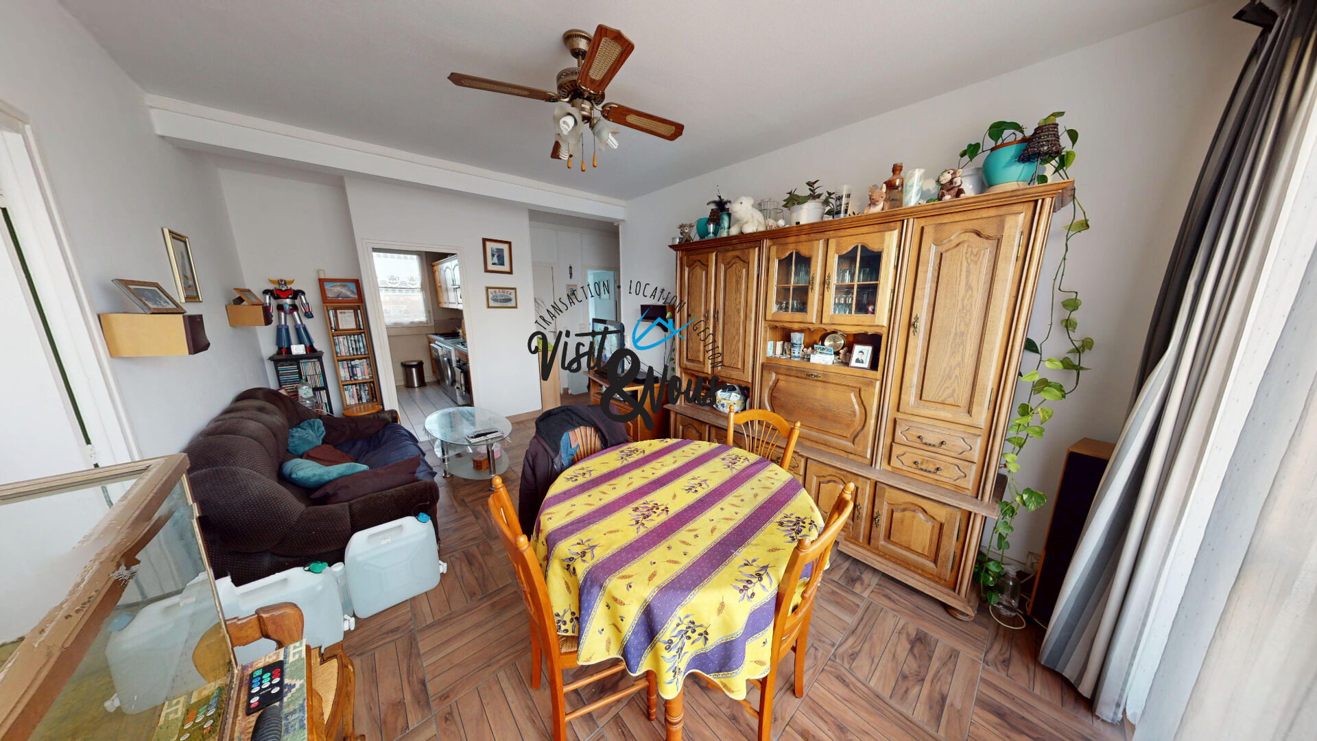 Agence immobilière de AGENCE DE L'ABBAYE / VISIT, NOUS