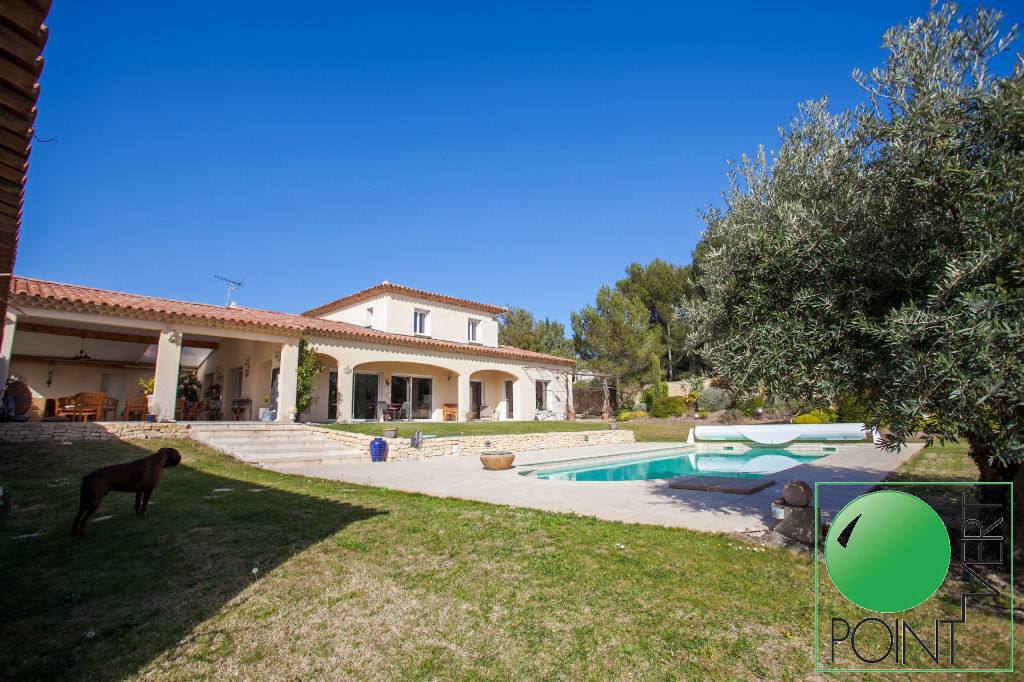 Vente Maison de 7 pièces 210 m² - L ISLE SUR LA SORGUE 84800 | POINT VERT VLG - AR photo1