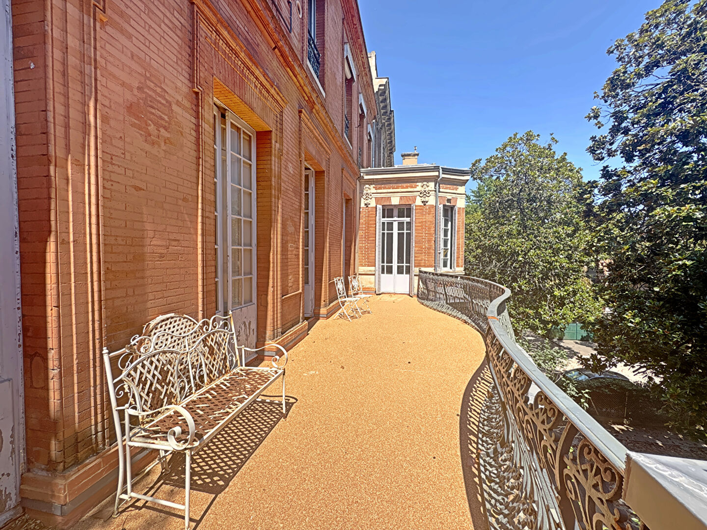 Agence immobilière de 
 PALADIA IMMO - PALADIA 
