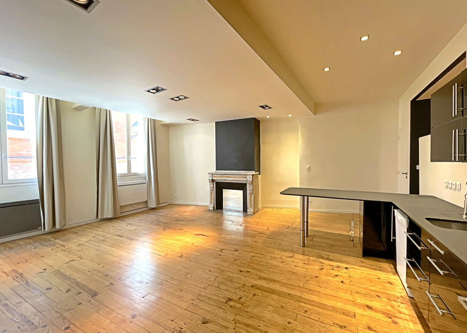 Agence immobilière de 
 PALADIA IMMO - PALADIA 
