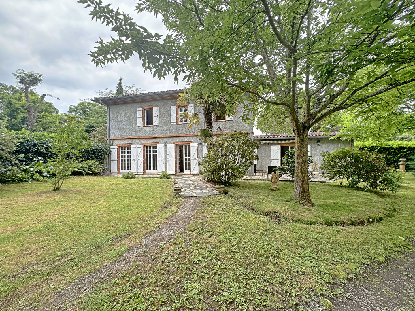 Agence immobilière de 
 PALADIA IMMO - PALADIA 
