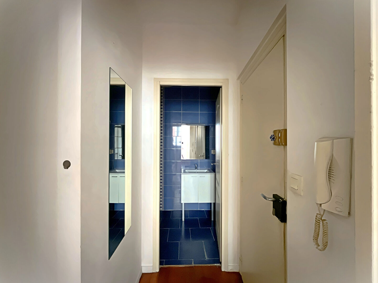 Photo Toulouse - Quartier de La Daurade - T1 lumineux. image 5/6