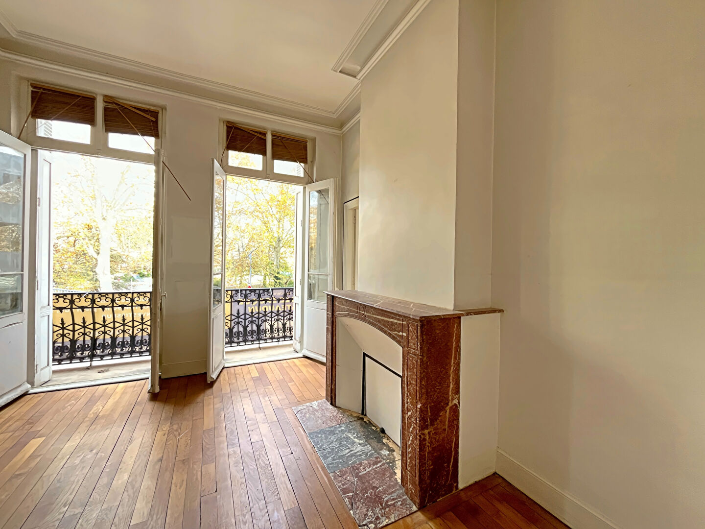 Photo TOULOUSE - Les Chalets- T4 de 98 m² avec cave et terrasse de 21 m² image 3/6