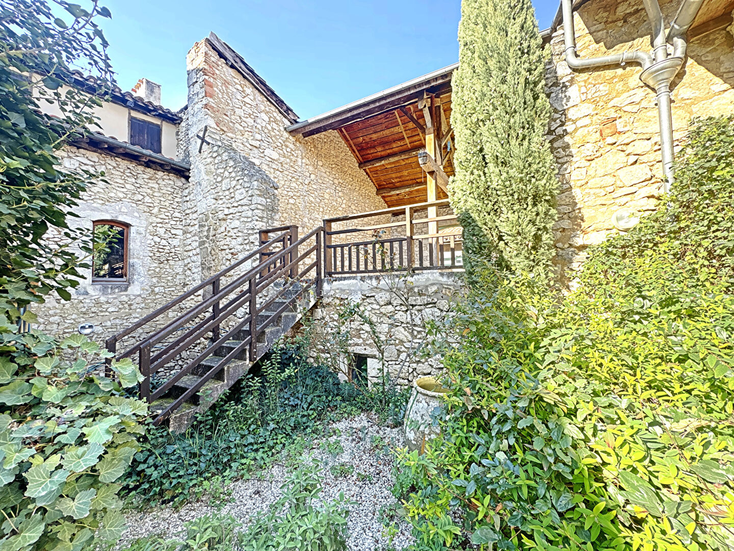 Agence immobilière de 
 PALADIA IMMO - PALADIA 
