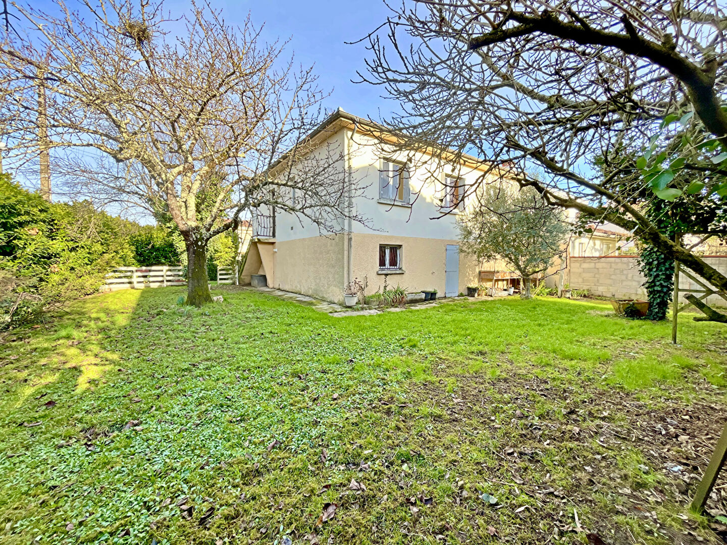 Agence immobilière de 
 PALADIA IMMO - PALADIA 
