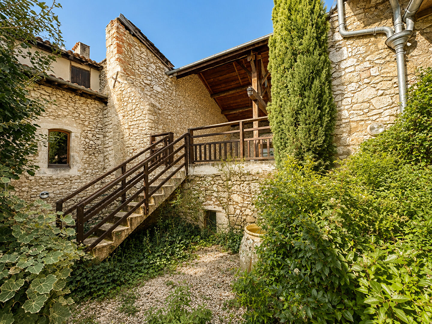 Agence immobilière de 
 PALADIA IMMO - PALADIA 
