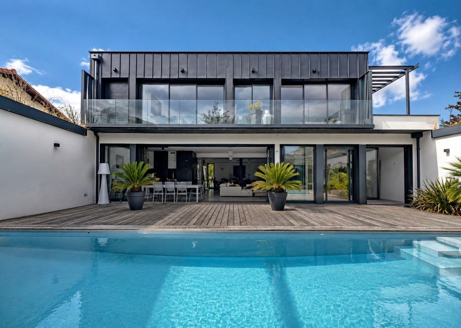 Agence immobilière de 
 PALADIA IMMO - PALADIA 
