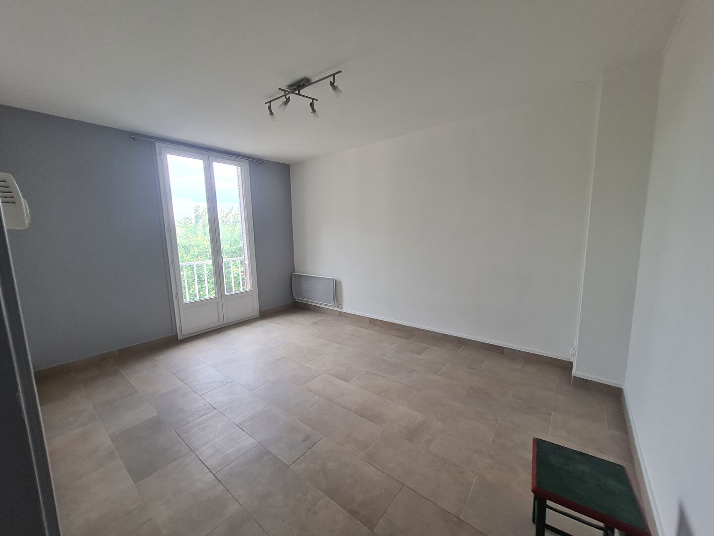 Appartement Montereau Fault Yonne 2 pièce(s)