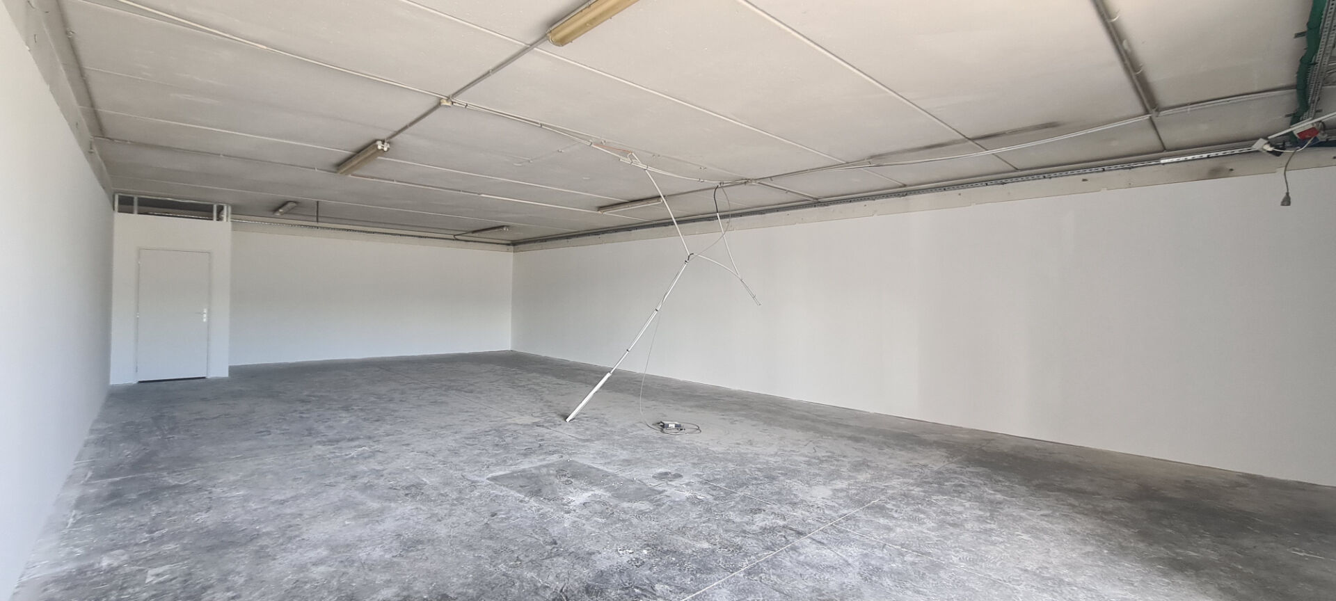 Photo LOCAL en REZ-DE-CHAUSSEE image 2/4