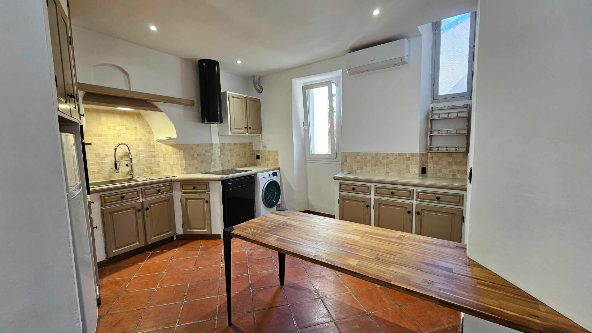 Photo Appartement Grasse 3 pièce(s) 59.98 m2 VENDU LOUE image 5/6