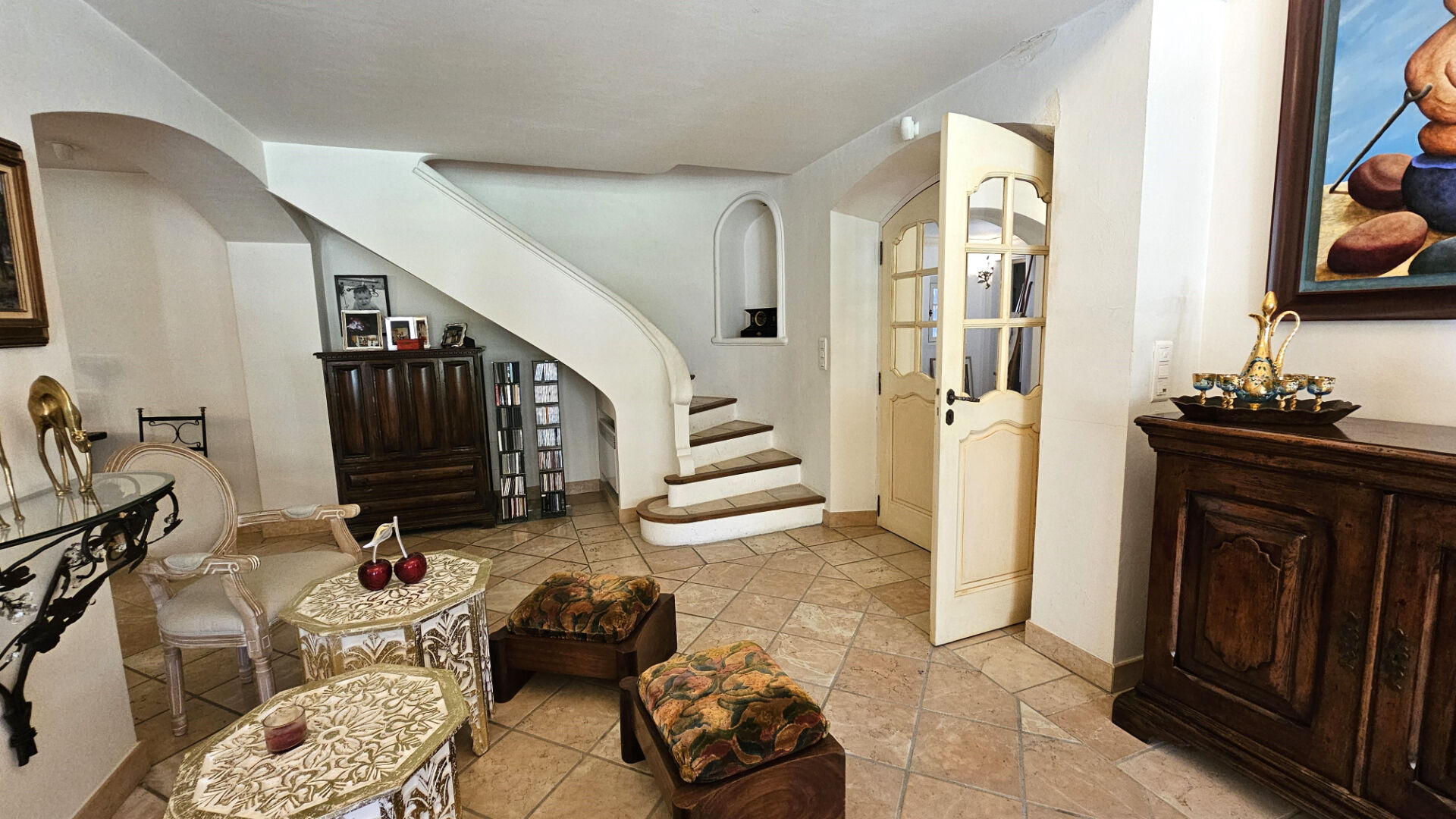 Photo Maison Speracedes  266.96 m2 image 3/6