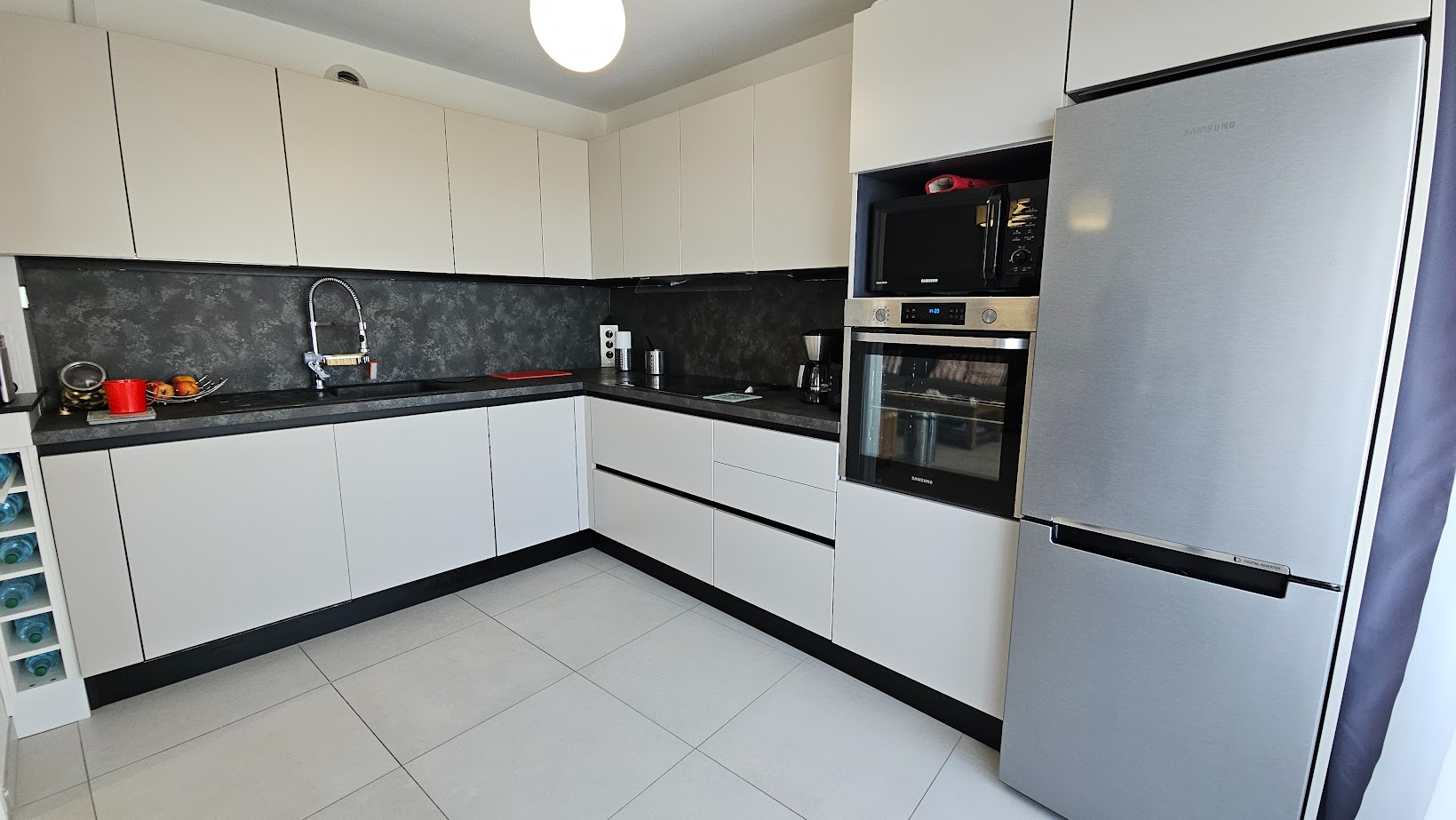 Photo Appartement Grasse 4 pièce(s) 77 m2 image 2/6