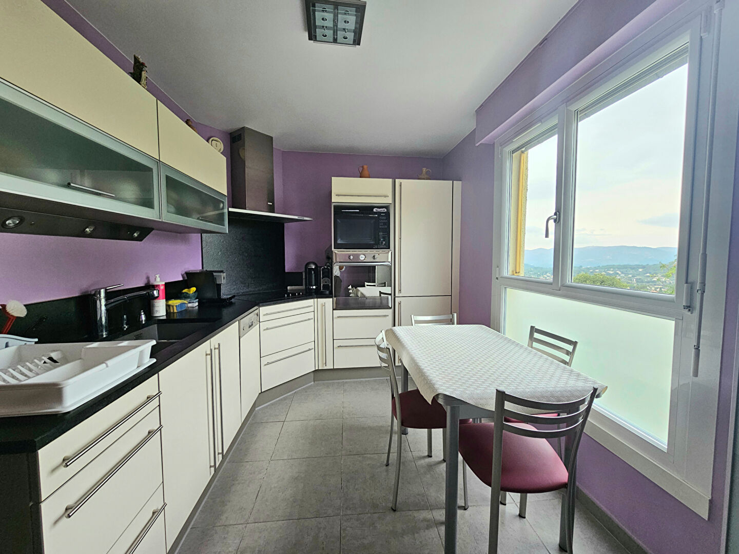 Photo Appartement Grasse 3 pièce(s) 78 m2 image 4/6