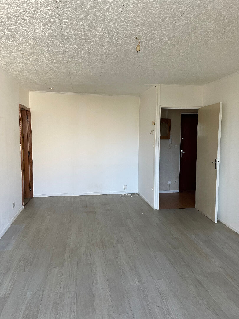 Photo APPT TYPE 3 RESIDENCE DES FRÊNES image 3/6