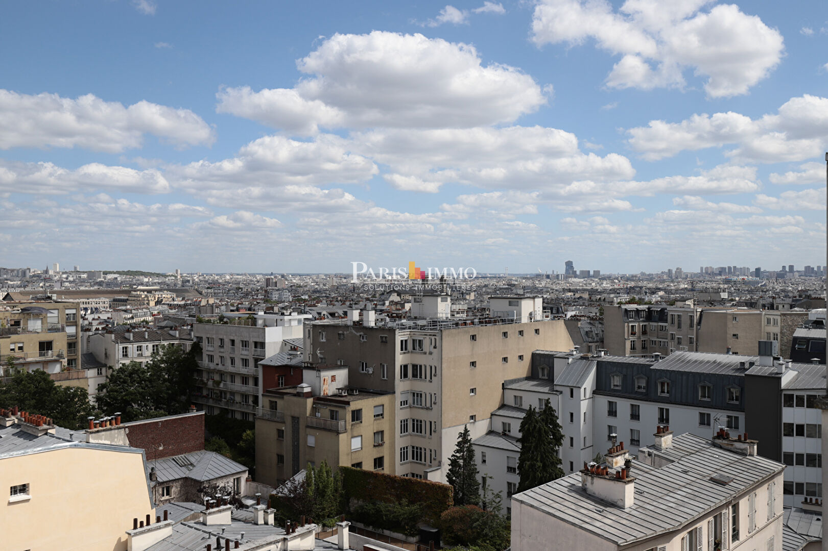 Paris 18e - Emplacement exceptionnel - vue incroyable