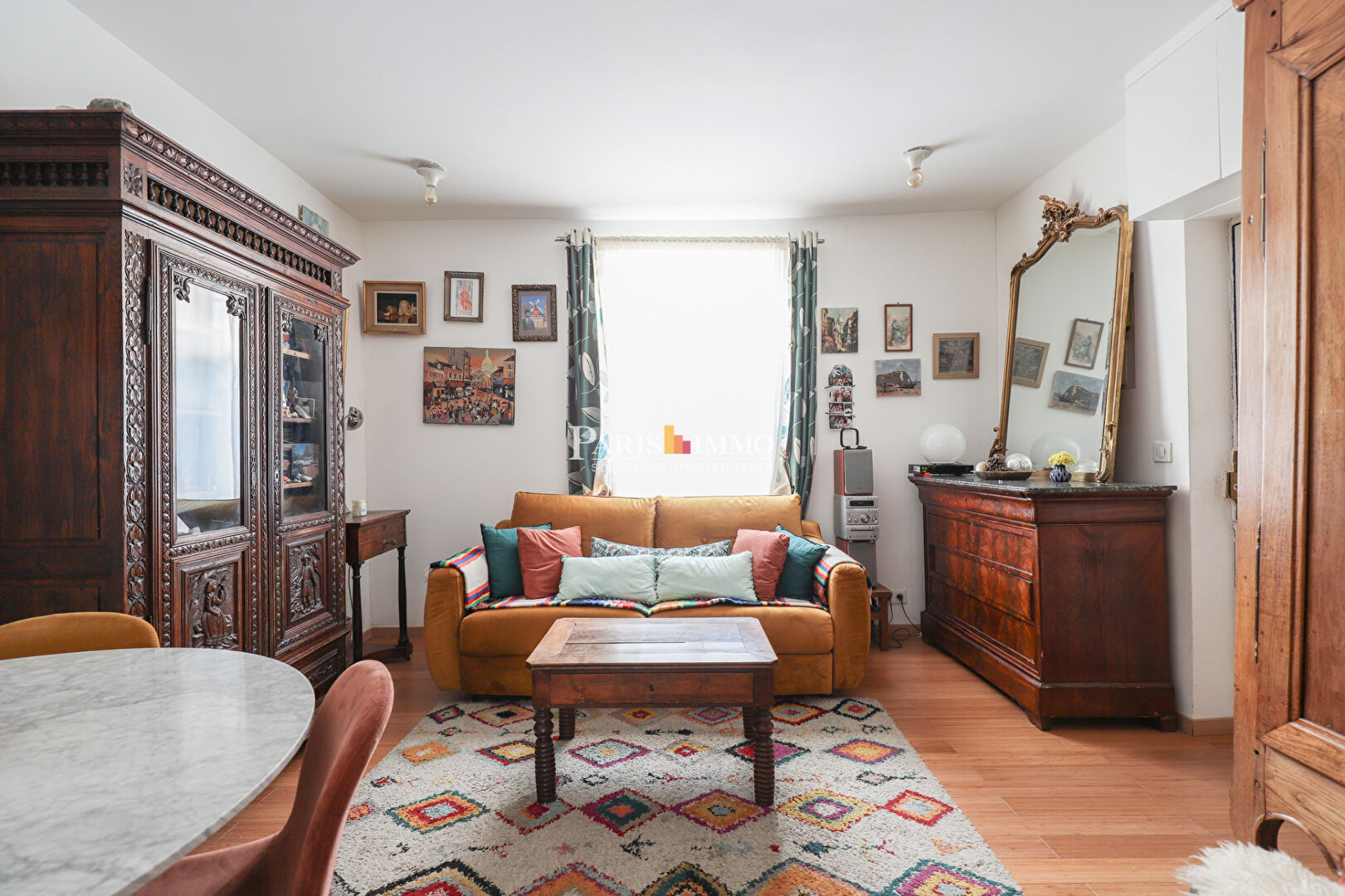 Paris 18e - Place Jean-Gabin - 2 pièces traversant