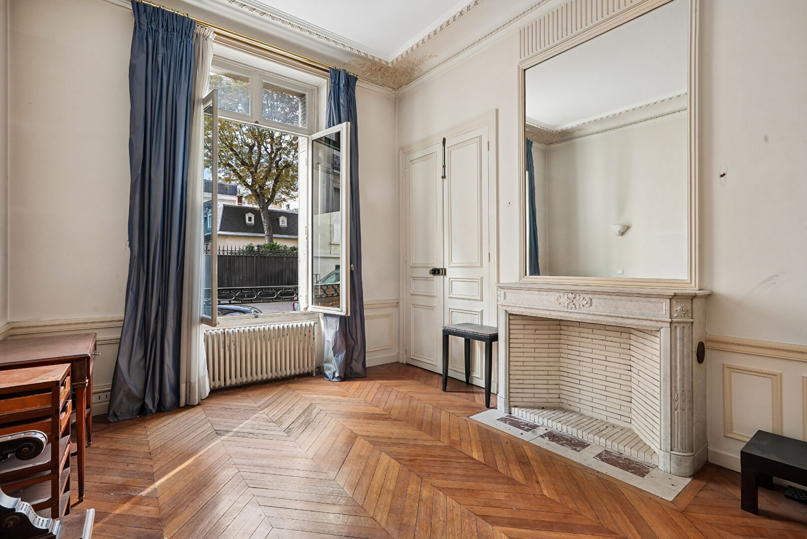Agence immobilière de 56PARIS REAL ESTATE