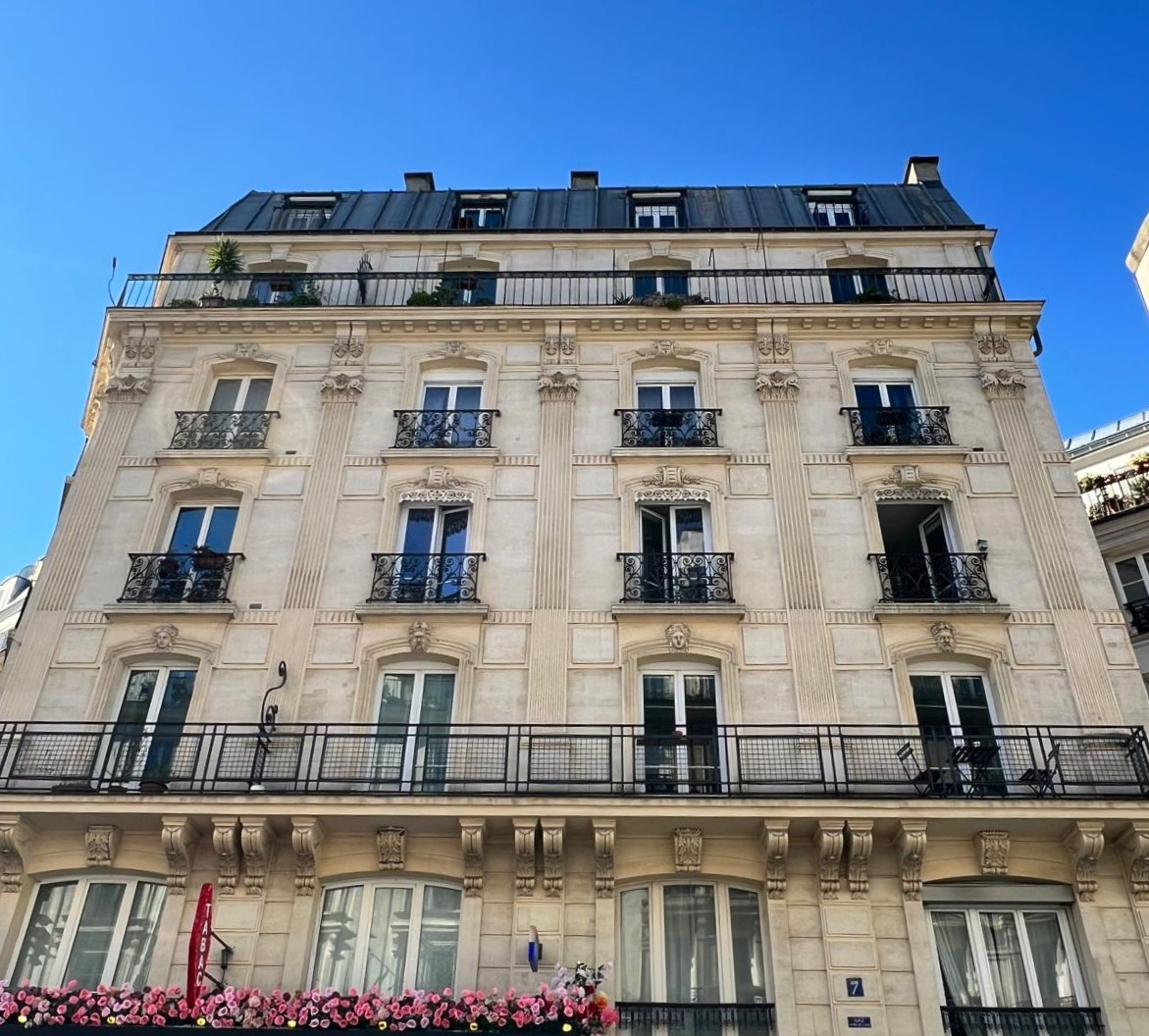 Agence immobilière de 56PARIS REAL ESTATE