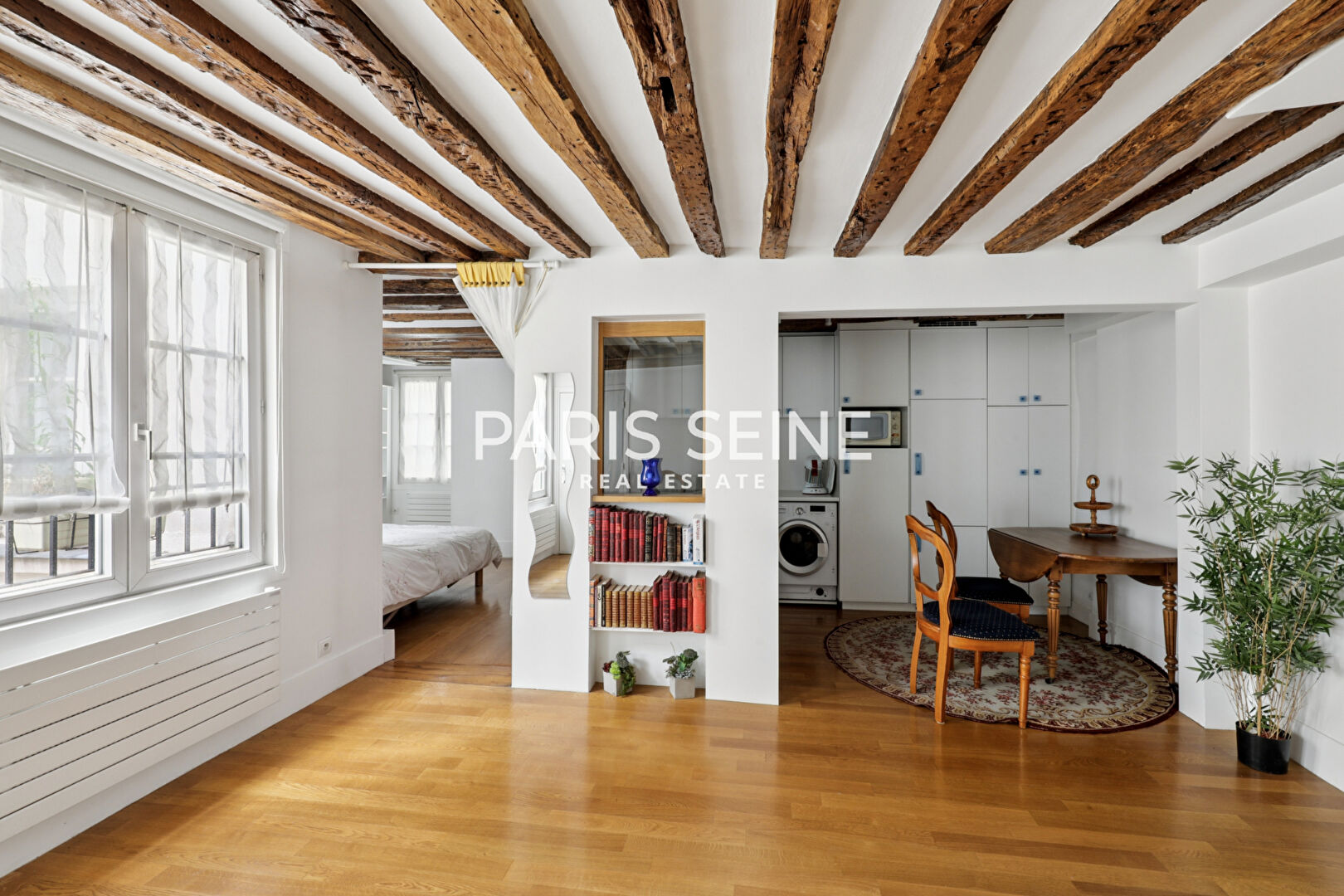 Paris 1er - 50m² - 2p. - 1ch.