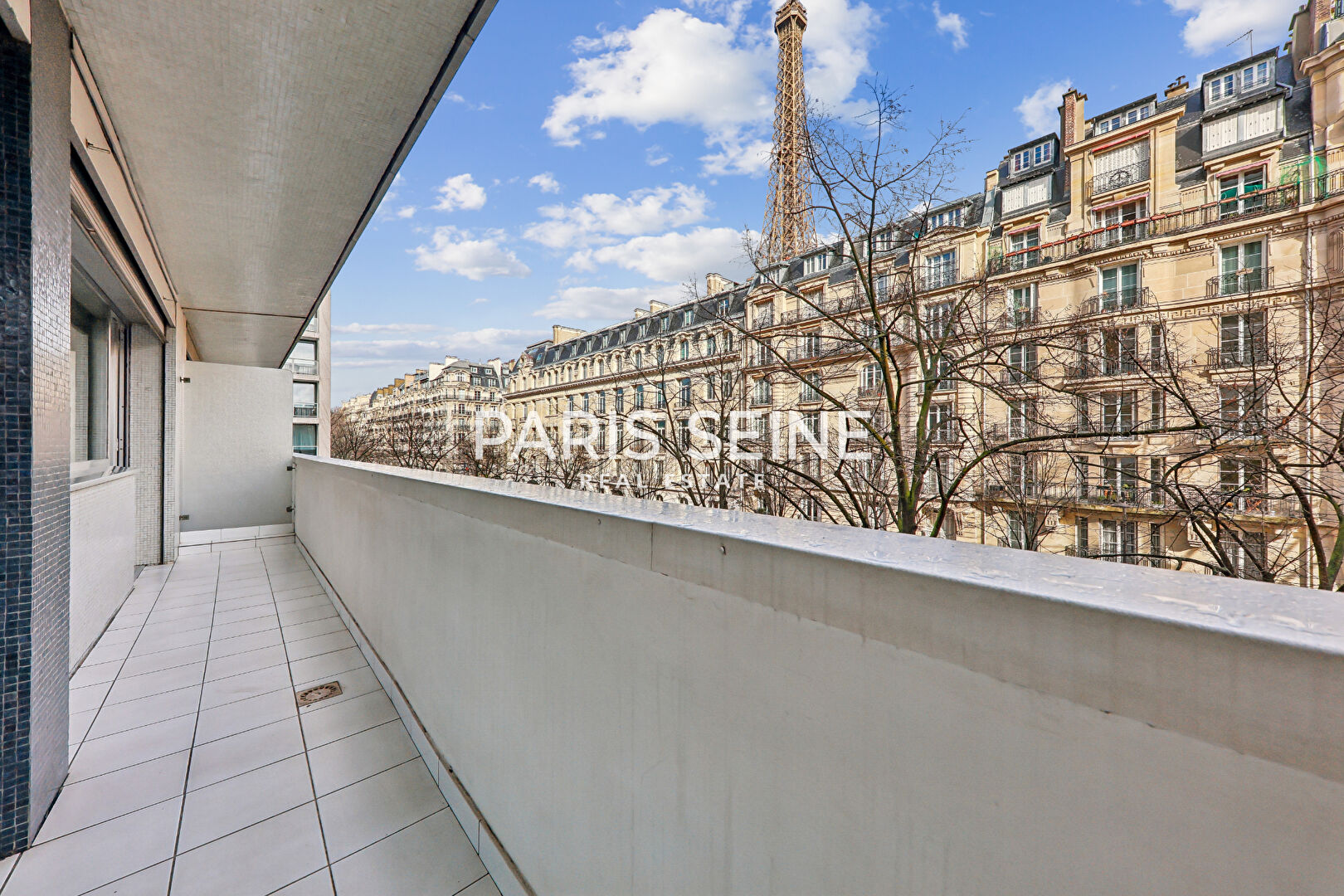 Paris 7e - 82m² - 3p. - 2ch.